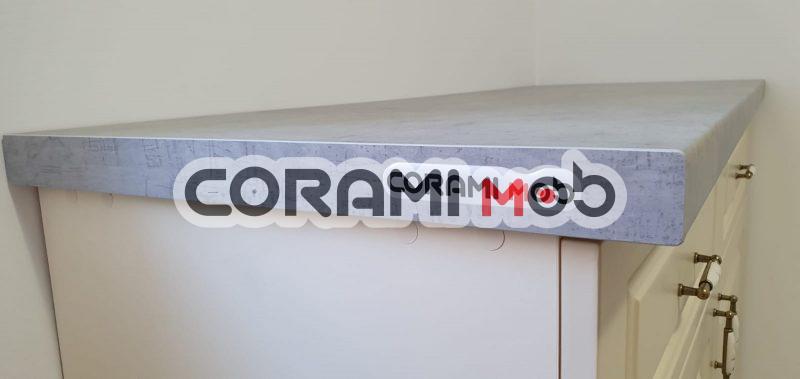Mobilă la comandă BUCĂTĂRIE CREM în Rădăuţi